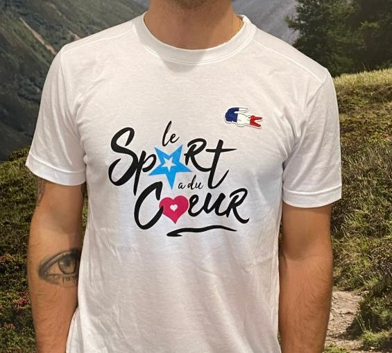 T-SHIRT Lacoste Col rond Le sport a du cœur